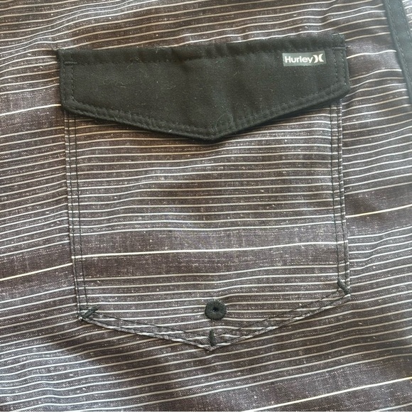 HURLEY Boys Black Striped Swim Shorts Board Shorts Size 16 28” Inseam 9” NWT - Picture 6 of 15